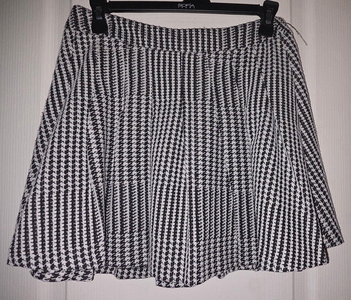 Ookie & Lala Skater Skirt M Black White Houndstooth Dark Academia Preppy