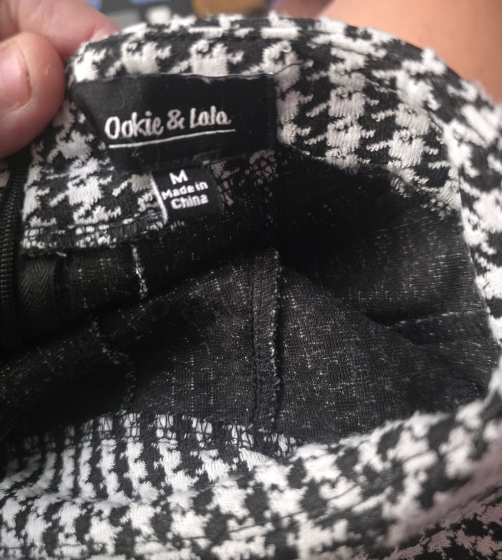 Ookie & Lala Skater Skirt M Black White Houndstooth Dark Academia Preppy